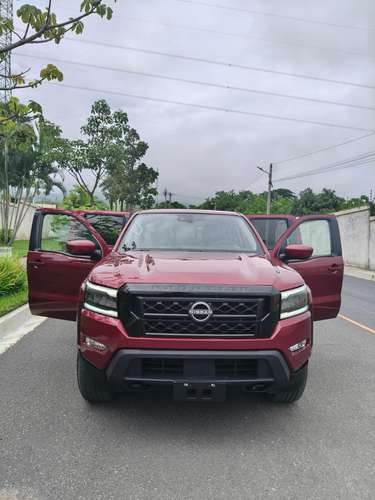 Se vende chulada NISSAN FRONTIER 2024 FULL CUERO “4x4” - Imagen 13