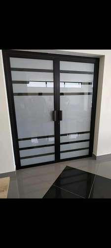 Ventanas y puertas 