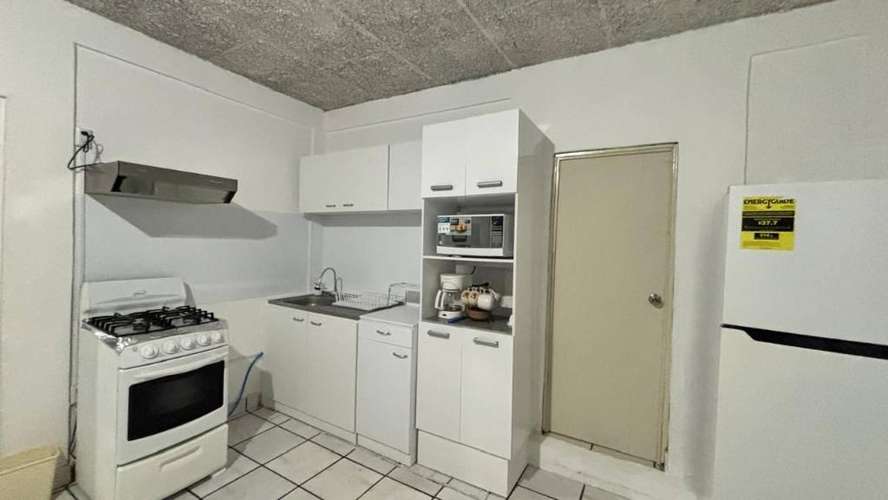 DEPARTAMENTO AMUEBLADO EN JARDINES DE MERLIOT - Imagen 4