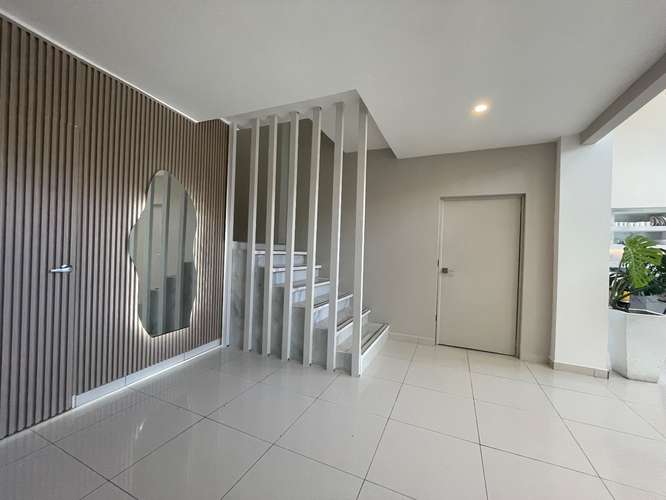  EN VENTA | CASA CON DETALLES MODERNOS Y CON AMPLIA BODEGA EN ZONA DE GRAN PLUSVALÍA 