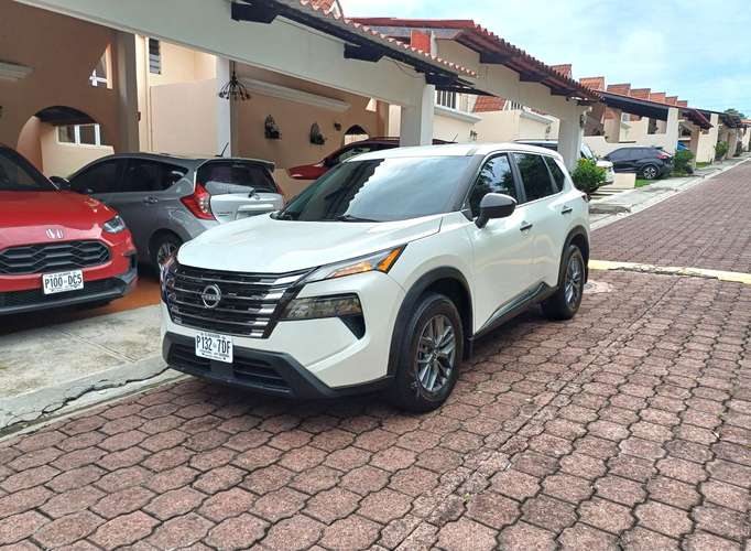 Rogue 2025 linea nueva.  Etiquetas: Tucson 2022, HRV 2023, Outlander 2022, Seltos 2022, Venue 2024, CX5 2021, Santa fe - Imagen 4