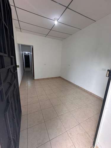 Alquiler de bonito apartamento  - Imagen 3