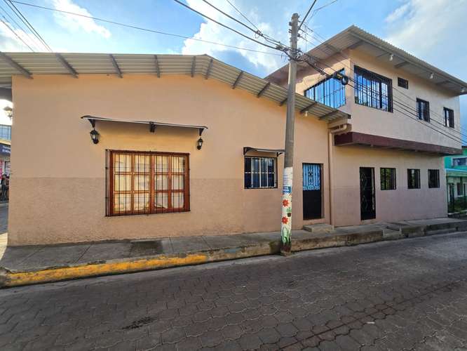  Casa en Alegria de Esquina de 2 Plantas en Venta - Imagen 2