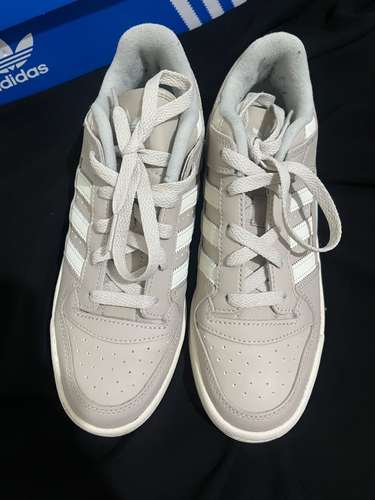 Adidas Forum Low originales