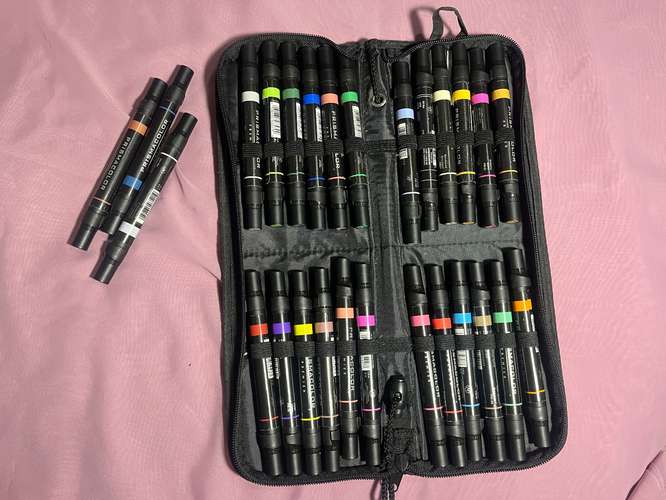 Marcadores PRISMACOLOR PREMIER set de 24 + 3 adicionales