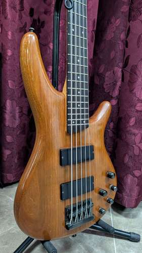 Vendo Bajo Ibanez SoundGear SR485 5 cuerdas - Made in Korea - 