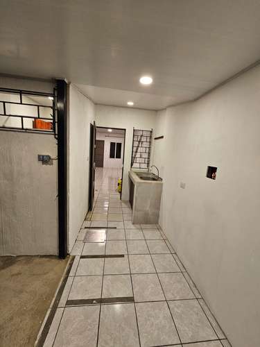 Alquiler de Casa en La Sabana Santa Tecla  - Imagen 12