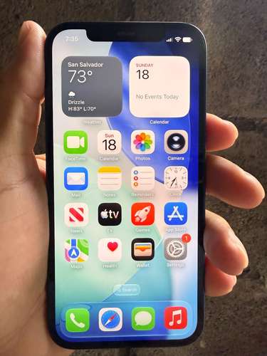 Vendo IPhone 12 Blue de 64gb en Buen Estado  - Imagen 2