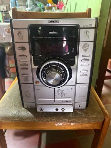 Vendo Cabezal de Equipo de Sonido Sony Genezi en Buen Estado Funcional