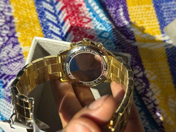 ORIGINAL MK PARA MUJER