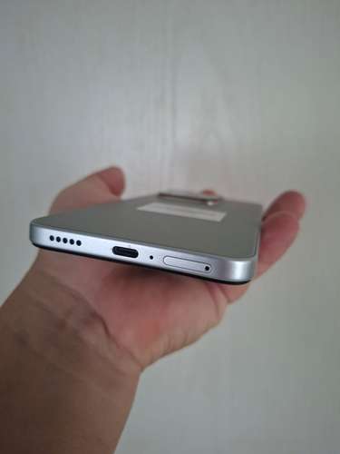 Vendo Honor X7d 256GB/8GB liberado doble SIM en su caja como nuevo sin detalles a toda prueba. $145 FIJOOOOO NO ENVIOS