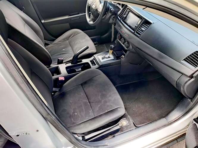 MITSUBISHI LANCER 2009 Automatico 4 puertas Vidrios y Espejos Eléctricos  Motor y Caja a toda prueba