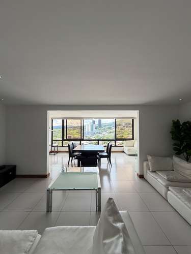 Se Alquila Apartamento Grande en Condominio La Loma, Escalón  - Imagen 5