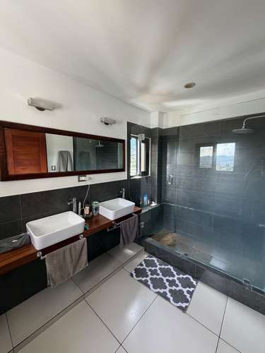 Se Alquila Apartamento Grande en Condominio La Loma, Escalón  - Imagen 14