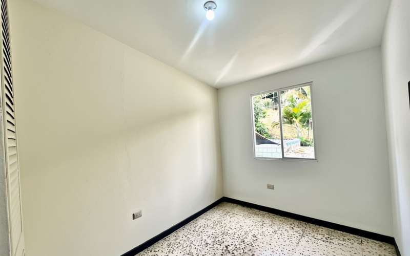 Vta. | Casa | Pinares de Suiza | Santa Tecla | L.L. - Imagen 13