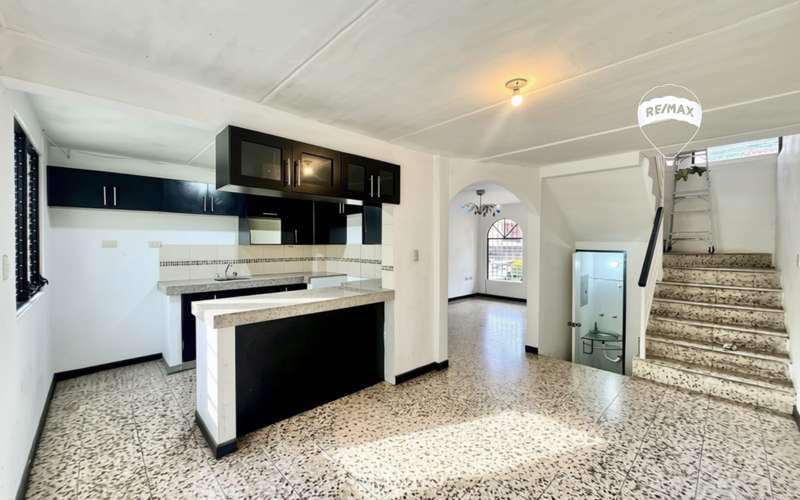 Vta. | Casa | Pinares de Suiza | Santa Tecla | L.L. - Imagen 5