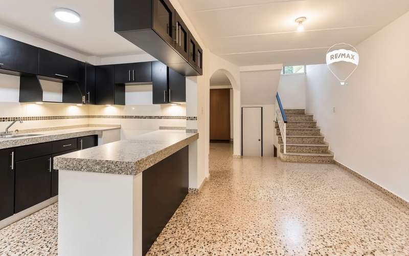 Vta. | Casa | Pinares de Suiza | Santa Tecla | L.L. - Imagen 2