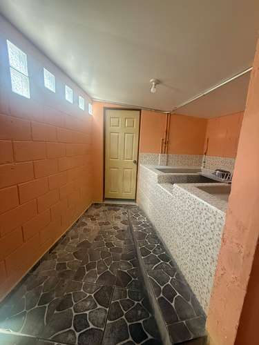 DOS CASAS EN VENTA EN SOYAPANGO – SE VENDEN JUNTAS2