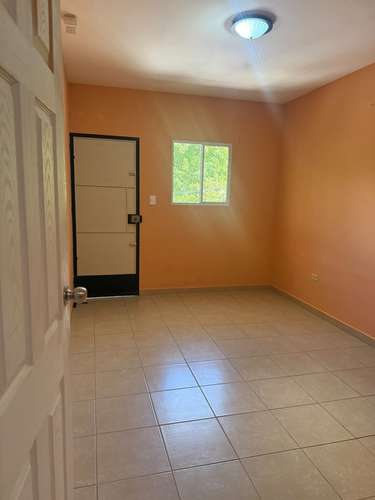 DOS CASAS EN VENTA EN SOYAPANGO – SE VENDEN JUNTAS2