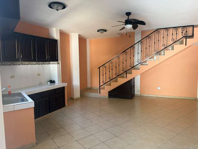 DOS CASAS EN VENTA EN SOYAPANGO – SE VENDEN JUNTAS2