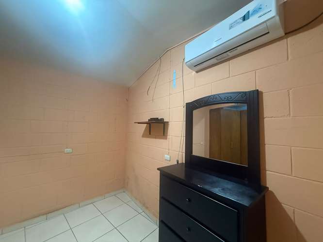 DOS CASAS EN VENTA EN SOYAPANGO – SE VENDEN JUNTAS2