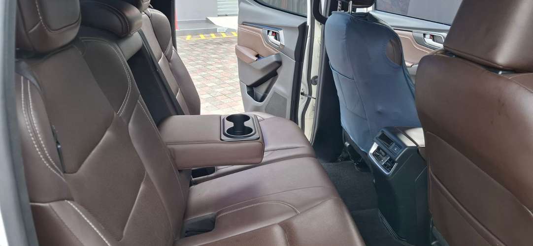 ISUZU DMAX HIGHLANDER AUTOMÁTICO 3.0 IMPECABLE - Imagen 5