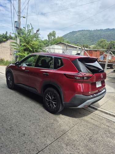 Vendo Nissan rogué 4x4 año 2023 - Imagen 11