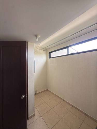 En Alquiler Frente al Área Verde| 3 Hab. + Servicio Completa | 3.5 B |A/C en Todas las Hab. y Sala.| $850 - Imagen 8