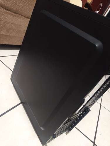 Gabinete/Case PC marca X-Lyon ATX, MINI ATX Y MICRO ATX 