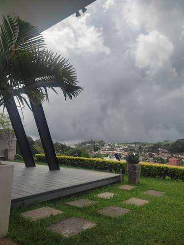CASA en RESID. ALTEMA (NUEVO CUSCATLAN)