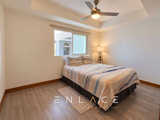 APARTAMENTO DE DOS NIVELES EN ALQUILER EN SUITES MASFERRER  - Imagen 9