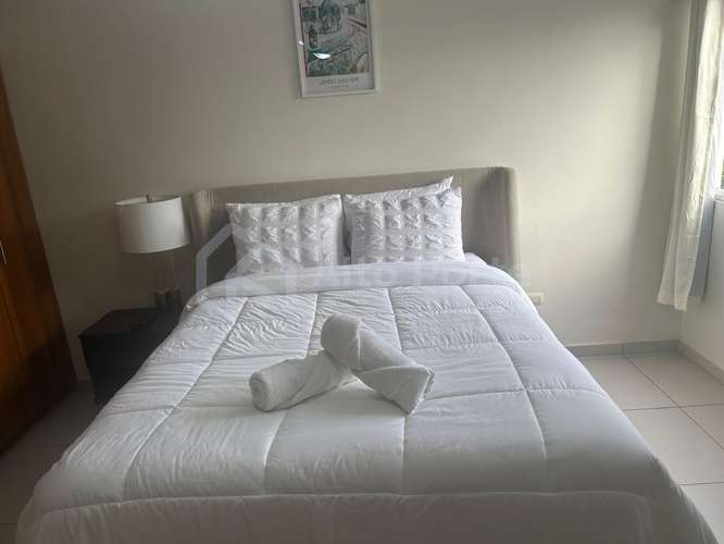 Venta de casa comercial en San Benito