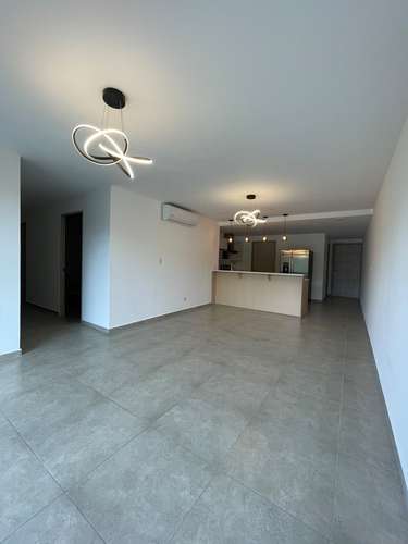  SE ALQUILA APARTAMENTO ARTEA 1, NUEVO CUSCATLÁN, CON LÍNEA BLANCA, Consta de: Sala, Comedor, Cocina abierta, Terraza 