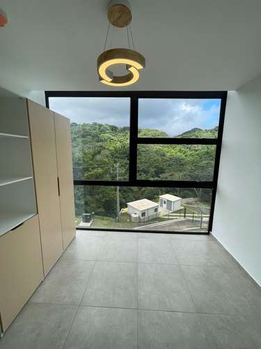  SE ALQUILA APARTAMENTO ARTEA 1, NUEVO CUSCATLÁN, CON LÍNEA BLANCA, Consta de: Sala, Comedor, Cocina abierta, Terraza 