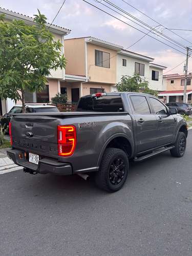 Ford Ranger 4x4 - 2021 mantenimientos al día.