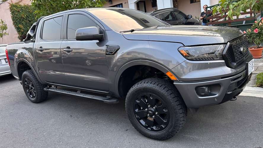Ford Ranger 4x4 - 2021 mantenimientos al día.