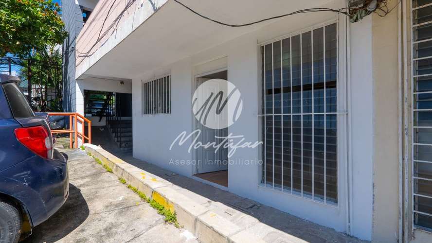 ¡Excelente Oportunidad de Inversión! Apartamento en 1er Nivel con Local Comercial en Urbanización Satélite - Imagen 14