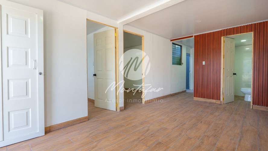 ¡Excelente Oportunidad de Inversión! Apartamento en 1er Nivel con Local Comercial en Urbanización Satélite