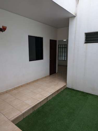 Se alquila hermosa casa en Cumbres de Peñaflor