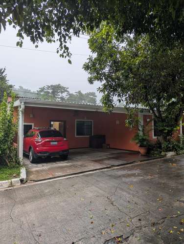 Se alquila hermosa casa en Cumbres de Peñaflor