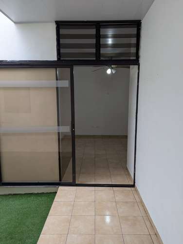 Se alquila hermosa casa en Cumbres de Peñaflor