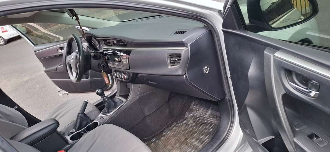 TOYOTA COROLLA DE AGENCIA EXCEL AUTOMOTRIZ SE VE Y SE SIENTE ¡COMO NUEVO! STANDARD - Imagen 6