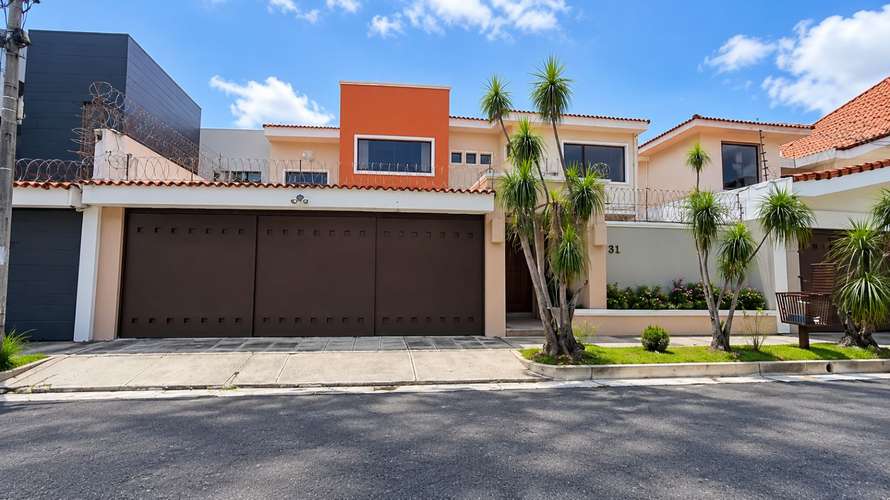 Cumbres de Cuscatlán, casa en alquiler, res. privado.