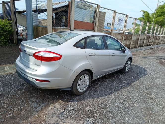 Ford fiesta standar 2019 - Imagen 5