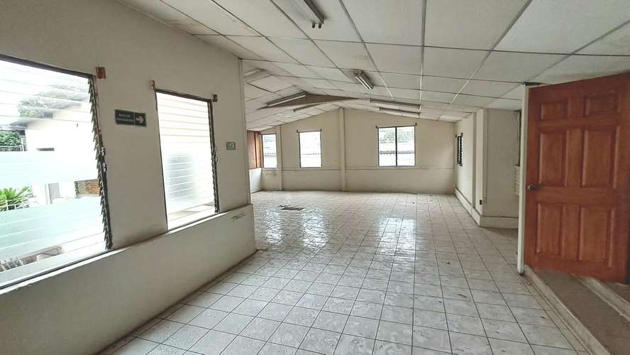Alquiler de Casa para uso Comercial en 3er calle Pte y 21 av nte , San Salvador  - Imagen 13