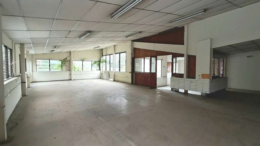 Alquiler de Casa para uso Comercial en 3er calle Pte y 21 av nte , San Salvador  - Imagen 4