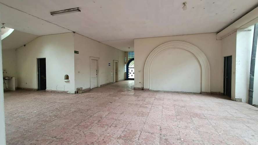 Alquiler de Casa para uso Comercial en 3er calle Pte y 21 av nte , San Salvador 