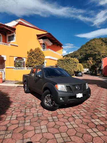 Nissan Frontier PRO4X 2019 Full Extras