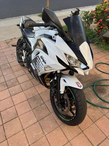 Kawasaki 650 S , 2024