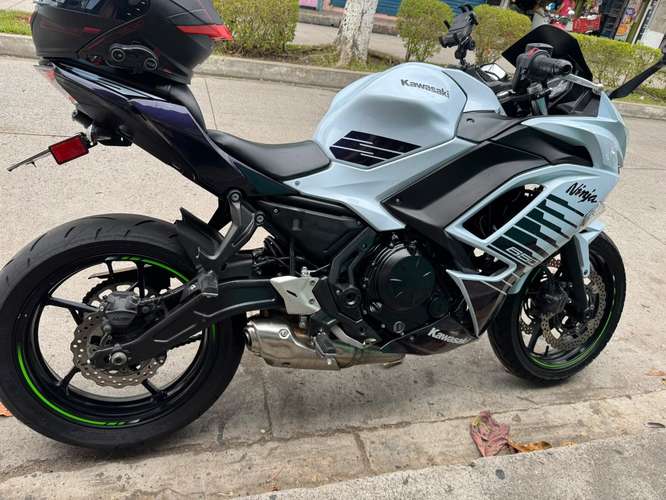 Kawasaki 650 S , 2024